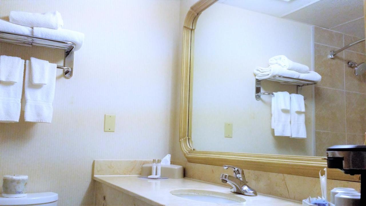 Travelodge Hotel By Wyndham Vancouver Airport Richmond Luaran gambar